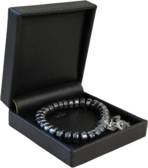 Hematite Ruby Mania, bracelet no. 9, round